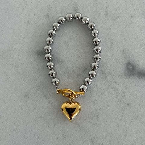 Glam Non-Tarnish Heart Bracelet