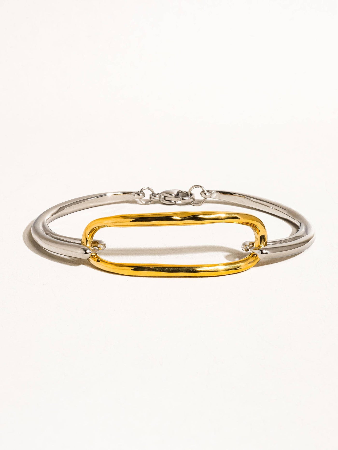 Lilith 18K Non-Tarnish Hoop Bracelet