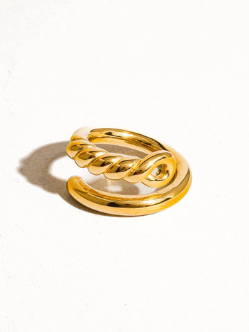 Zendaya 18K Non-Tarnish Braided Ring