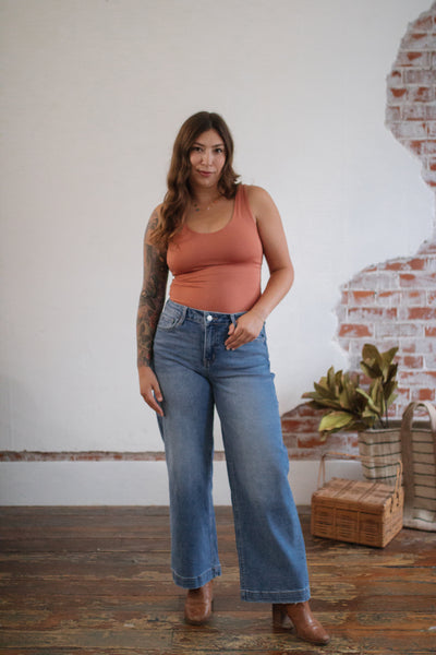 Vervet Medium Wash Wide Leg Jeans