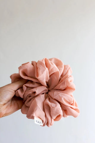 KAXI Jumbo Scrunchie | Dusty Pink