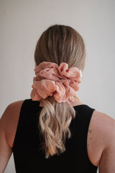 KAXI Jumbo Scrunchie | Dusty Pink