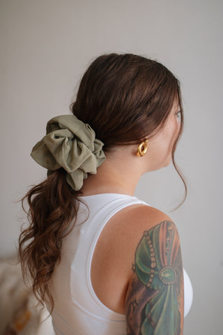 KAXI Jumbo Scrunchie | Olive Green