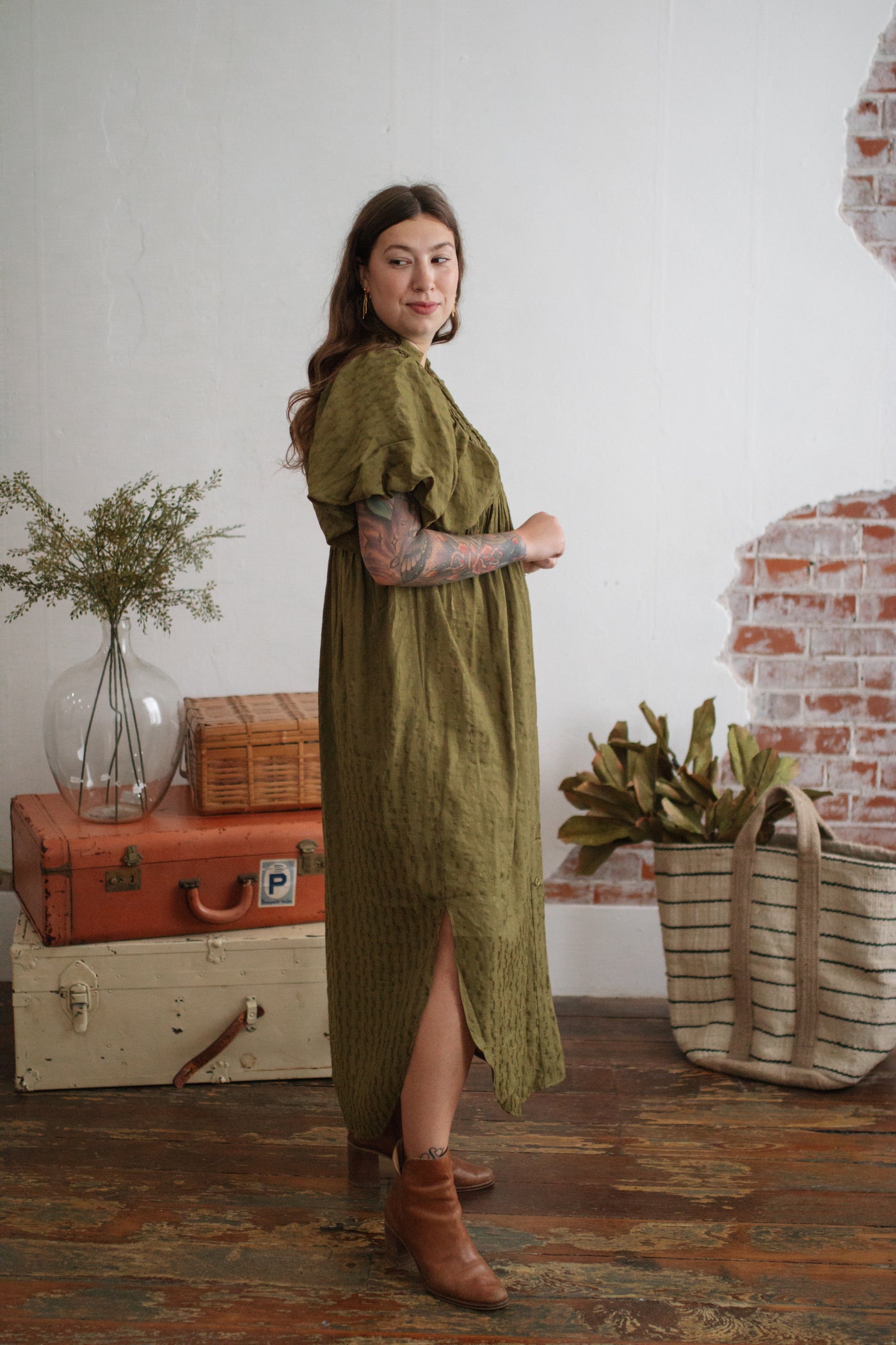 Holly Puff Sleeve Midi Dress