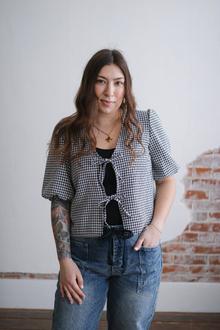 Loralie Gingham Tie Top | Black