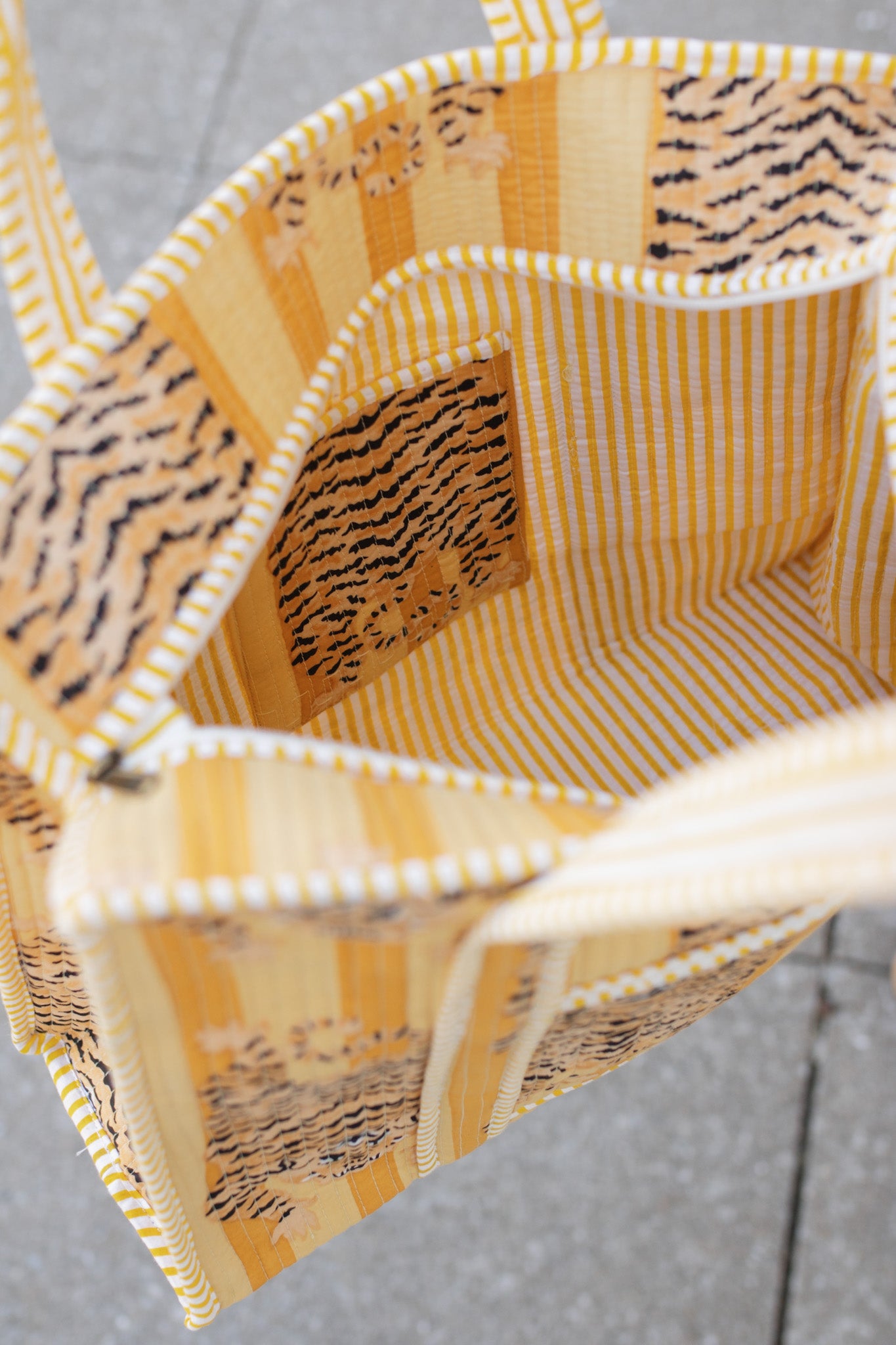 Quilted Tiger Zip Tote | Yellow