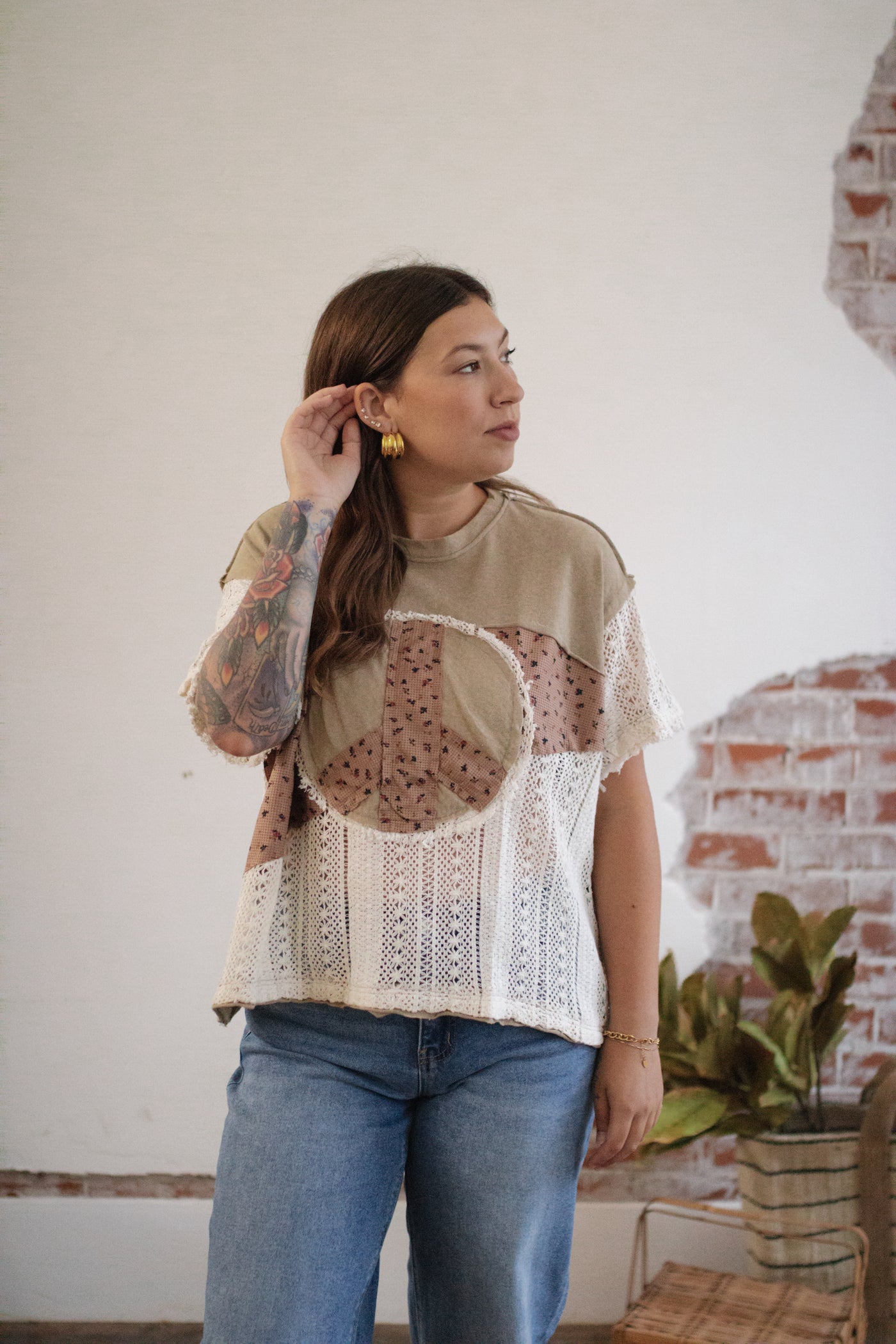 Daisy Vintage Peace Shirt