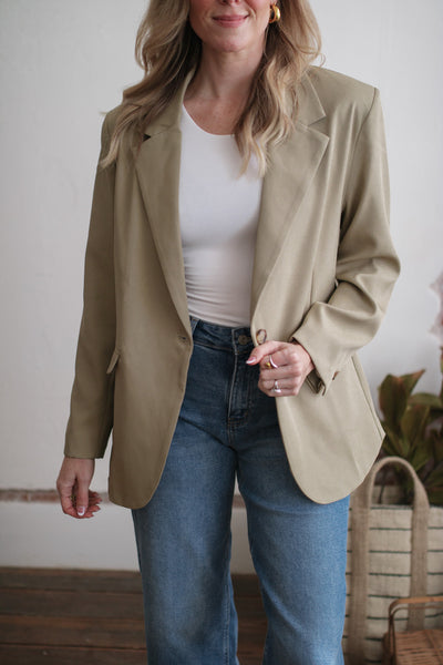 Clara Oversized Blazer